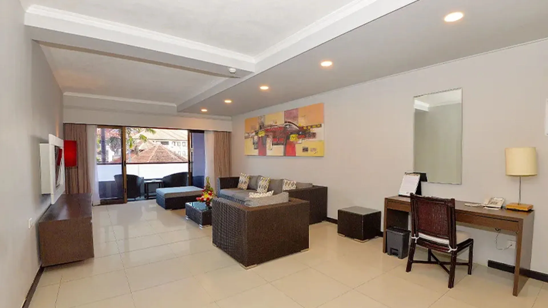 3 Bedroom Balcony Suites 3