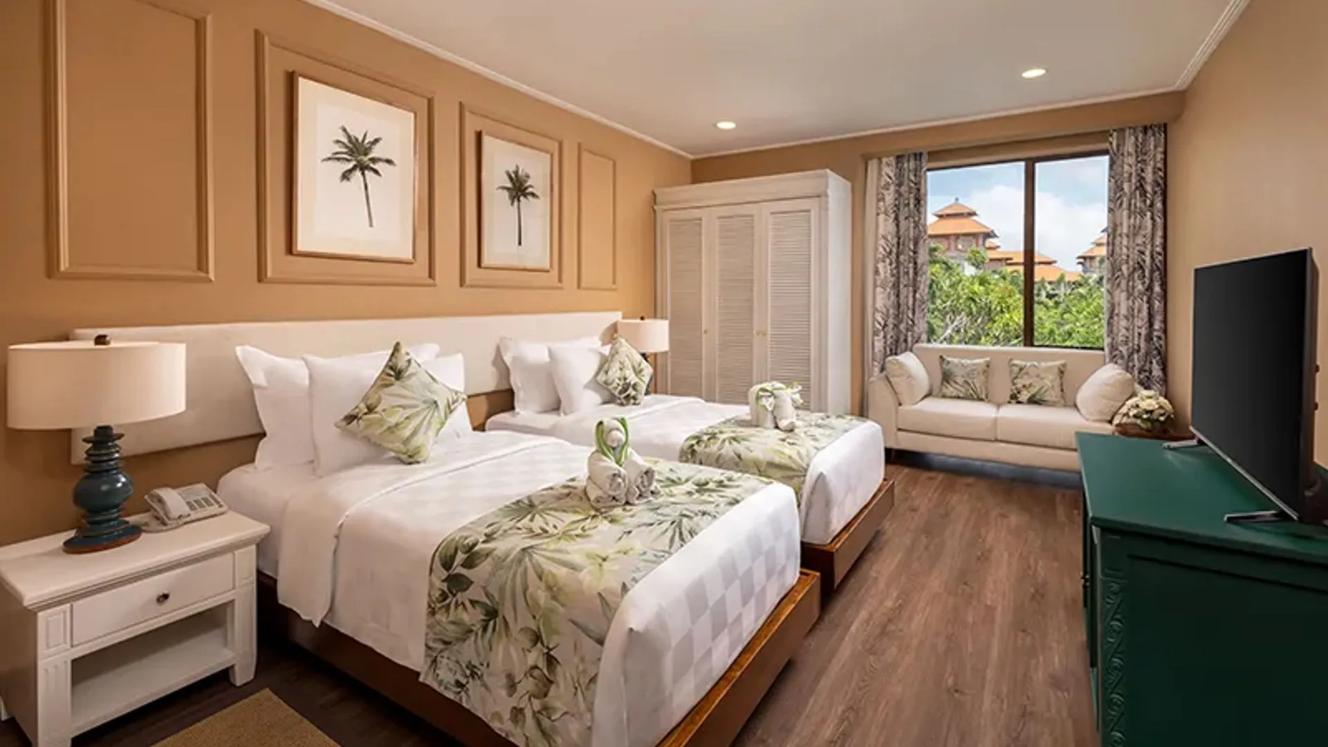 2 Bedroom Family Suite 3
