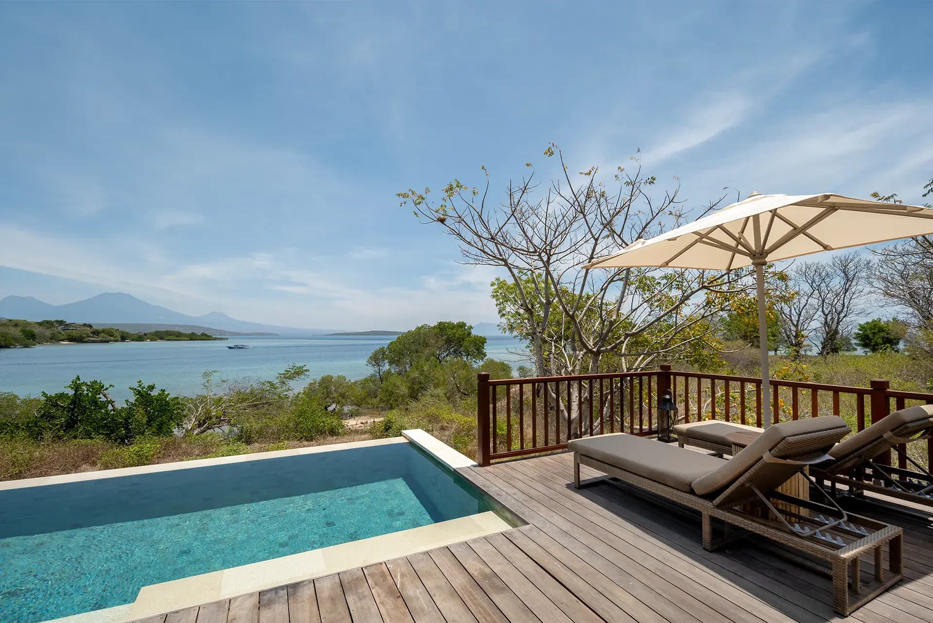 Cliff Tent Pool Villa