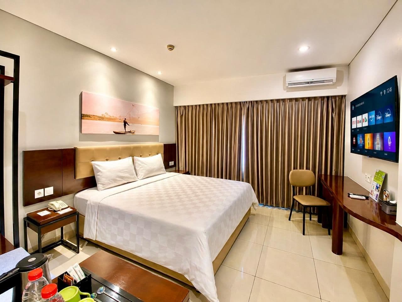 Superior King Room
